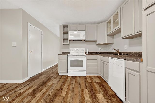 1112 Walton Drive, Plainfield, IN 46168