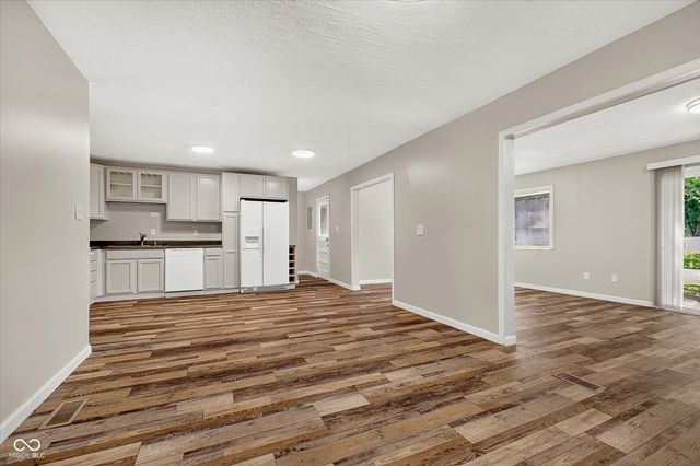 1112 Walton Drive, Plainfield, IN 46168