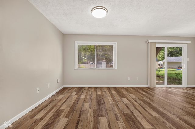 1112 Walton Drive, Plainfield, IN 46168
