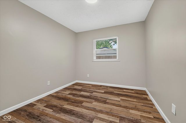 1112 Walton Drive, Plainfield, IN 46168