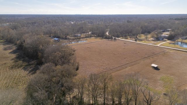 B-1-E Brown Rd, Baker, LA 70714