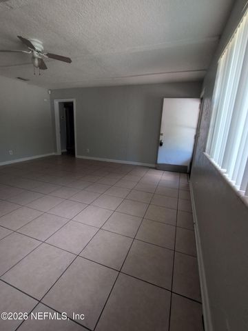 3350 SUNNYBROOK Avenue N, Jacksonville, FL 32254