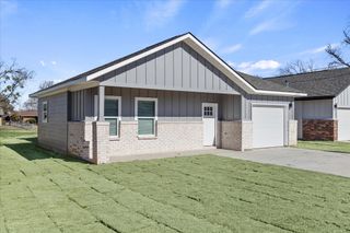 3202 Poplar Street, Greenville, TX 75402