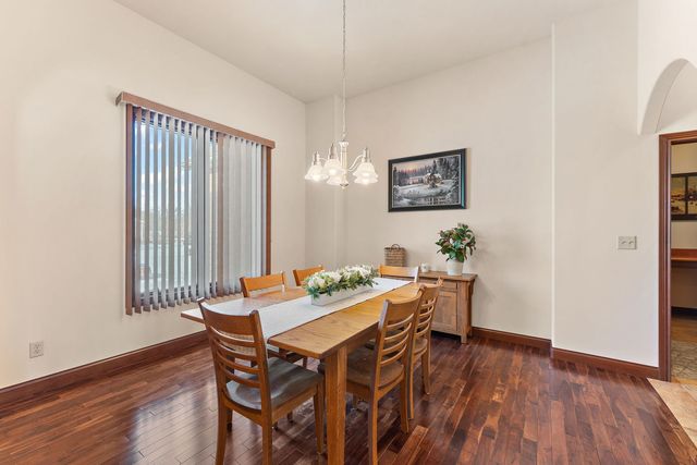 2651 Woodbine Drive, Valparaiso, IN 46383