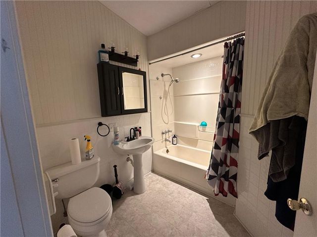 229 W 16th Street, Maryville, MO 64468