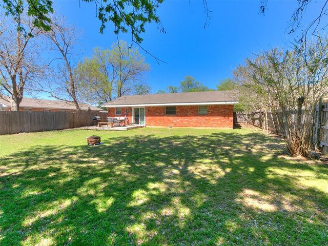 1206 Beaumont Street, Norman, OK 73071