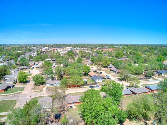 1206 Beaumont Street, Norman, OK 73071