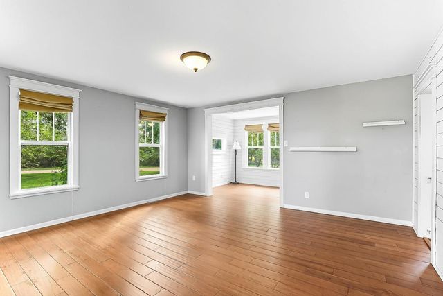 19225 Belview Trail, Faribault, MN 55021