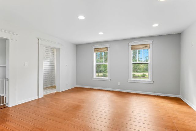 19225 Belview Trail, Faribault, MN 55021