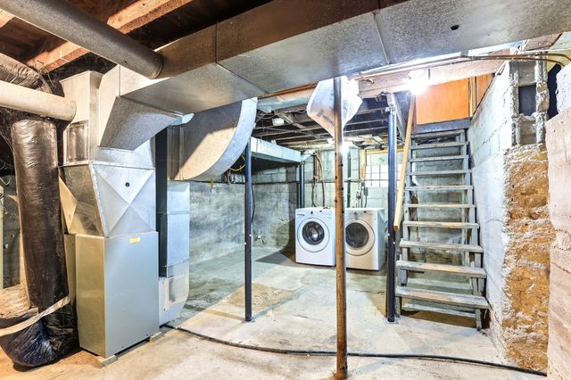 19225 Belview Trail, Faribault, MN 55021