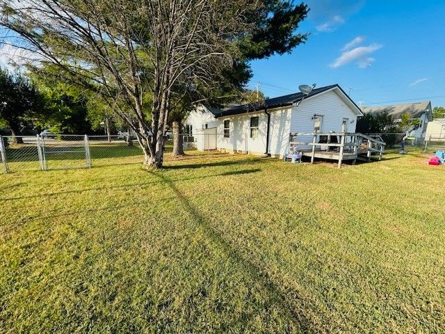 216 Carmack Ave, Carthage, TN 37030