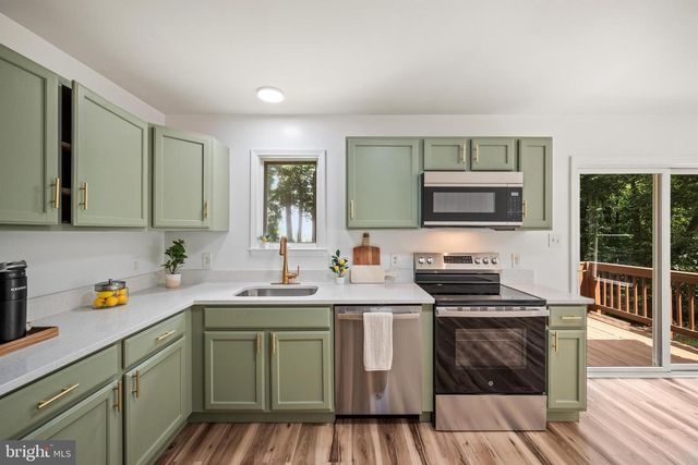 131 SALT LICK RD, Front Royal, VA 22630