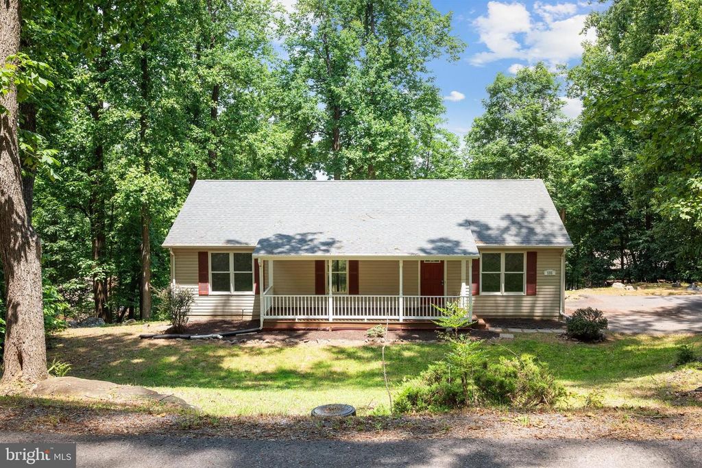 131 SALT LICK RD, Front Royal, VA 22630
