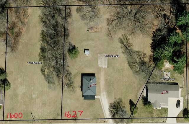 1627 St Cloud STREET, La Crosse, WI 54603