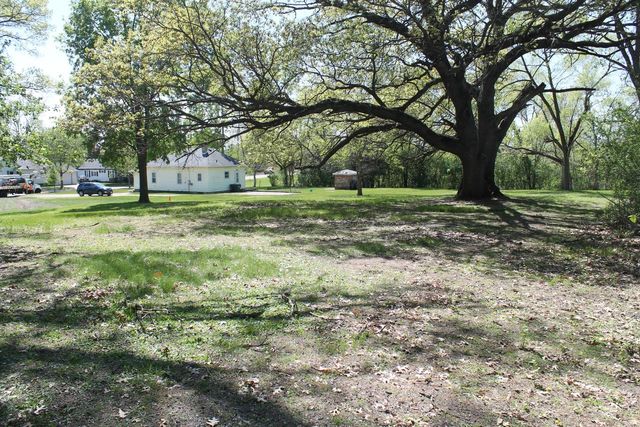 1627 St Cloud STREET, La Crosse, WI 54603