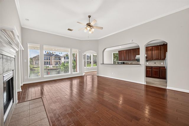 17927 Sugarloaf Bay Drive, Cypress, TX 77429