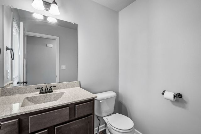 216 Summit Circle NW, Bondurant, IA 50035