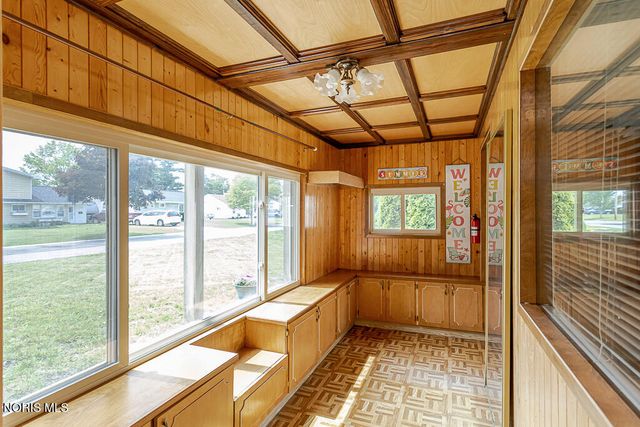1020 Birch Avenue, Maumee, OH 43537