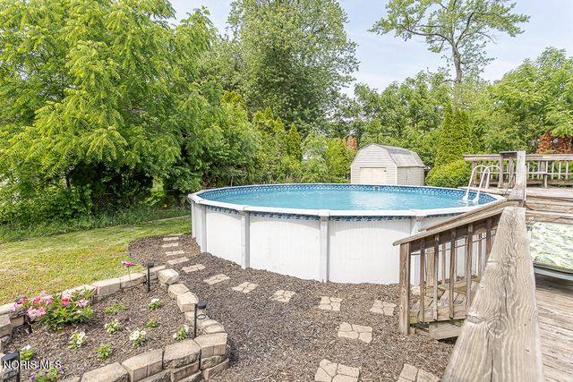 1020 Birch Avenue, Maumee, OH 43537