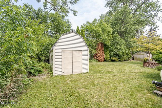 1020 Birch Avenue, Maumee, OH 43537