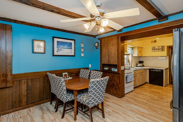 1020 Birch Avenue, Maumee, OH 43537