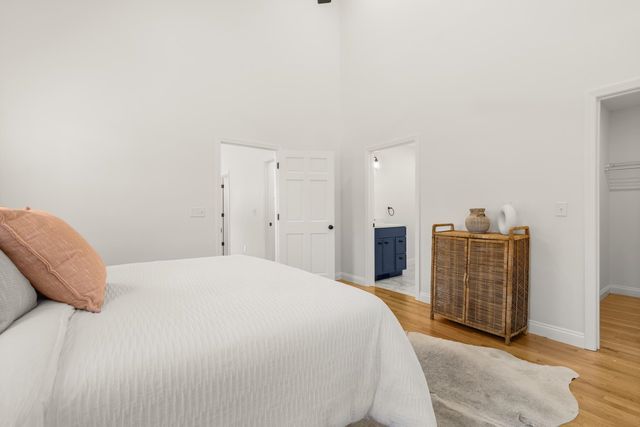 26 Moffat Street, Portsmouth, NH 03801