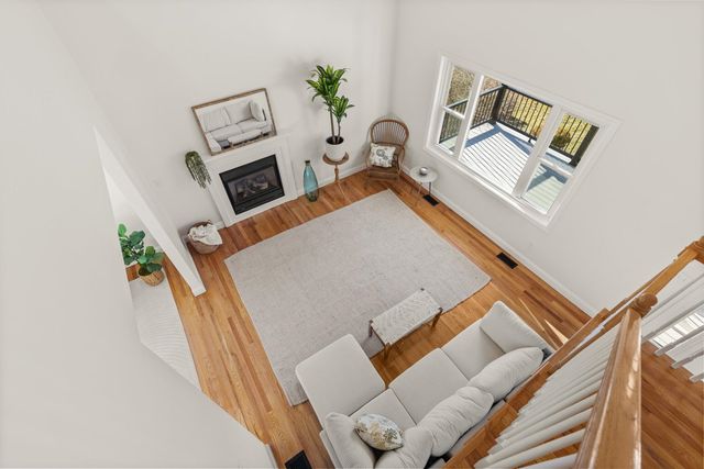 26 Moffat Street, Portsmouth, NH 03801