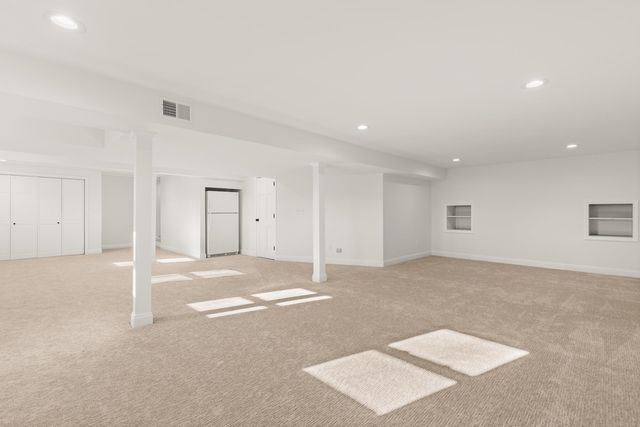 26 Moffat Street, Portsmouth, NH 03801