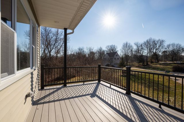 26 Moffat Street, Portsmouth, NH 03801