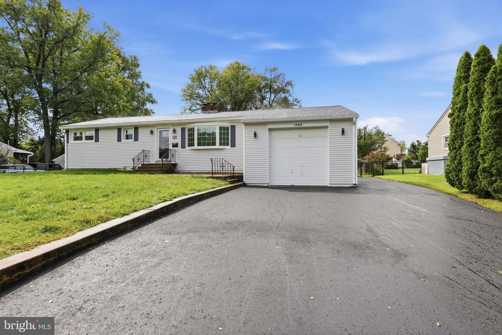 1162 SUNSET LN, Bensalem, PA 19020 — photo 2