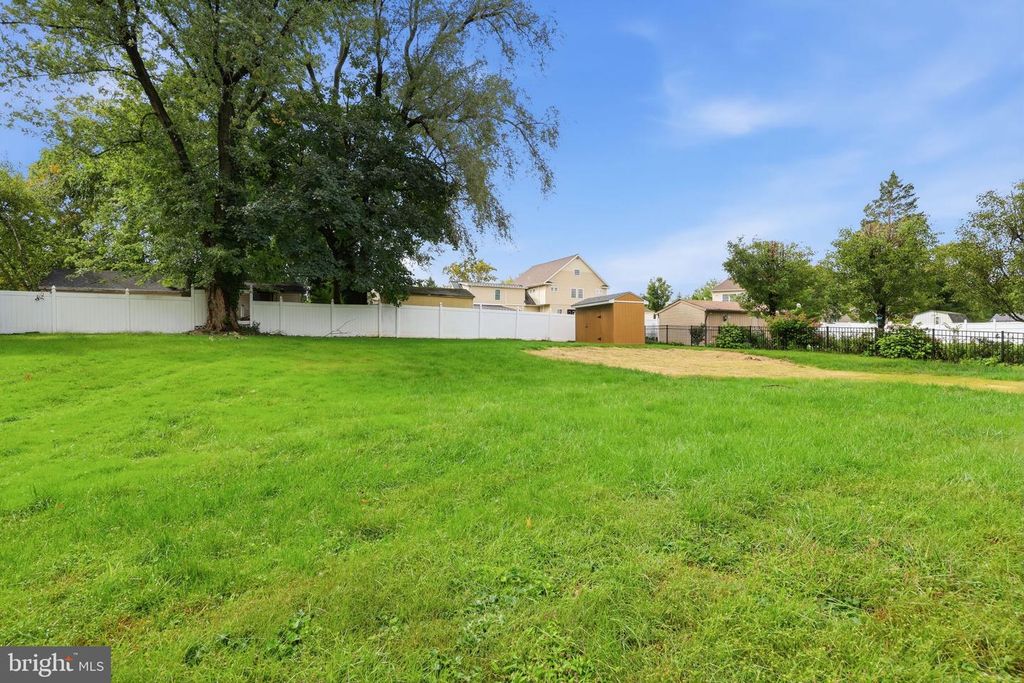 1162 SUNSET LN, Bensalem, PA 19020 — photo 4