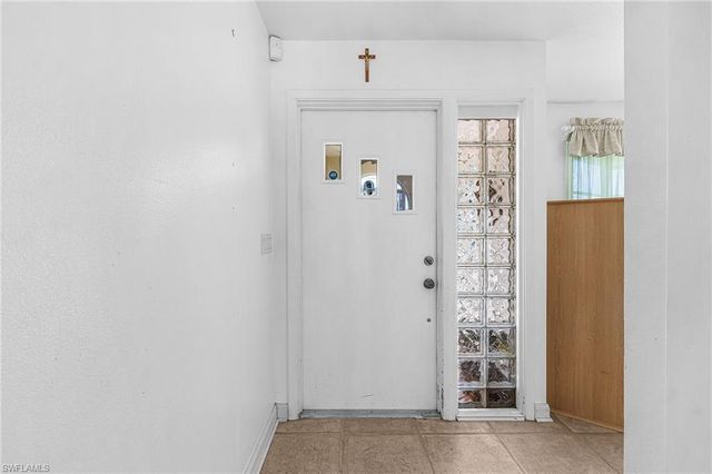 11535 Flint LN, Bokeelia, FL 33922