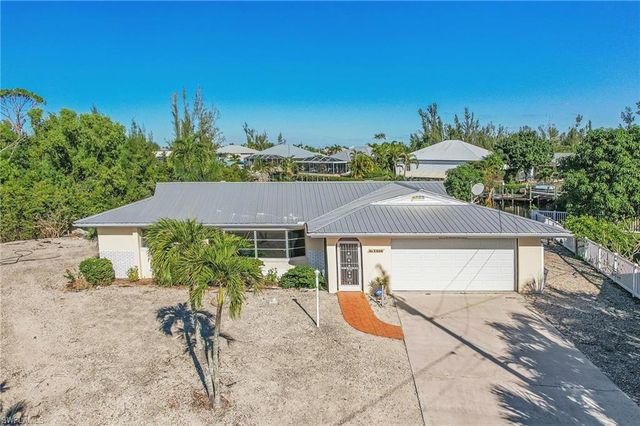 11535 Flint LN, Bokeelia, FL 33922