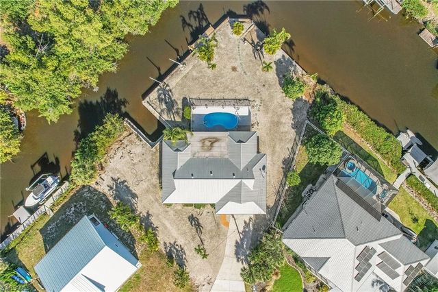 11535 Flint LN, Bokeelia, FL 33922