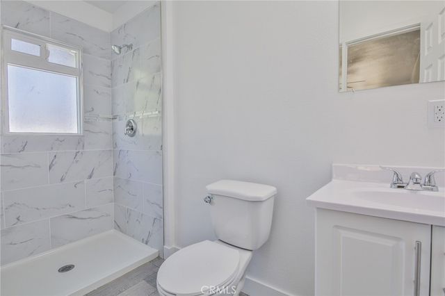 205 W 98th, Los Angeles, CA 90003