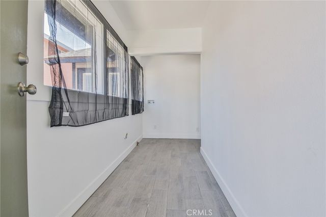 205 W 98th, Los Angeles, CA 90003