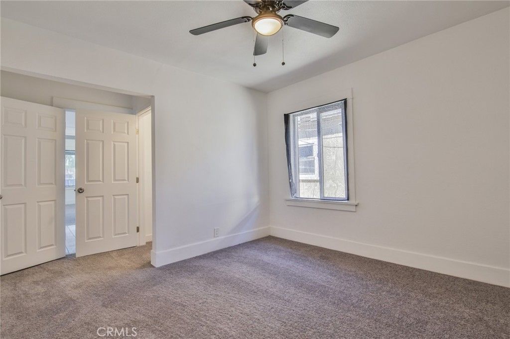 Image 31 of property listing at 205 W 98th, Los Angeles, CA 90003
