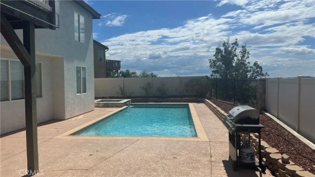 11789 Kenworth, Yucaipa, CA 92399