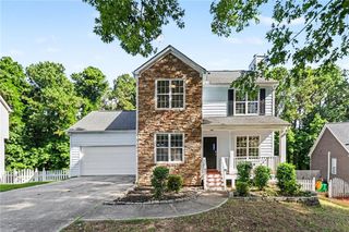 975 Riverside Walk Crossing, Sugar Hill, GA 30518