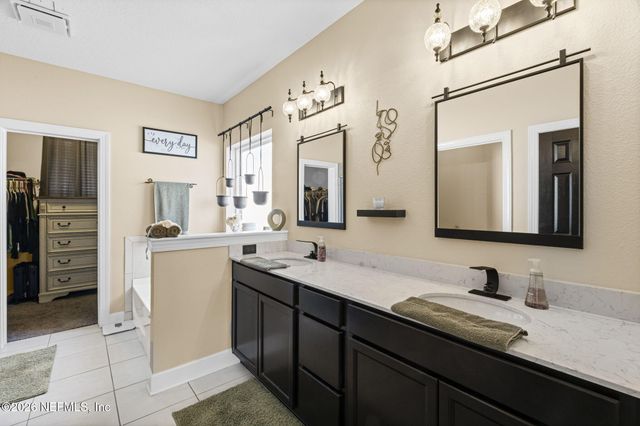 1139 ORCHARD ORIOLE Place, Middleburg, FL 32068