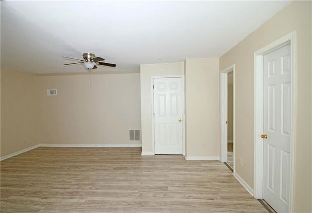 3616 Bristol Overlook, Rex, GA 30273