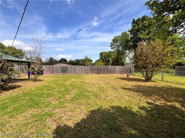 8223 Colony Lane, Fort Smith, AR 72908