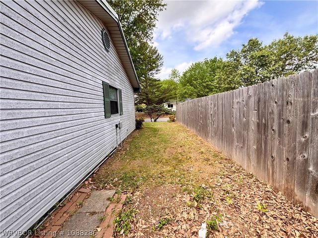 8223 Colony Lane, Fort Smith, AR 72908