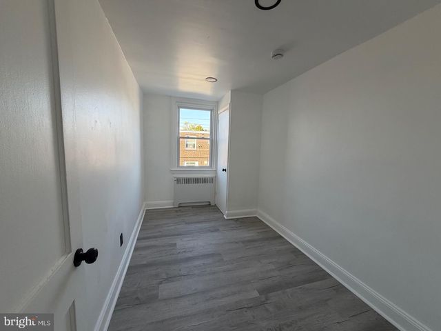 532 RANDOLPH ST, Camden, NJ 08105