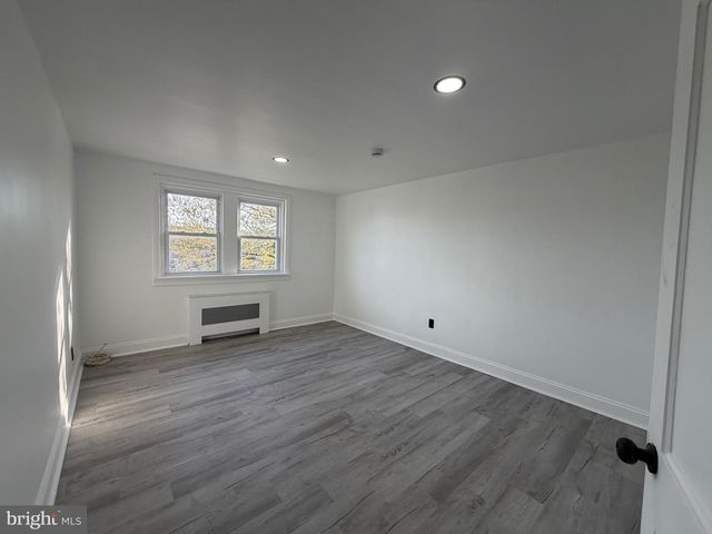 532 RANDOLPH ST, Camden, NJ 08105