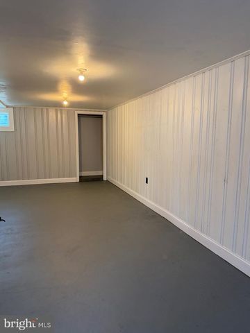 532 RANDOLPH ST, Camden, NJ 08105