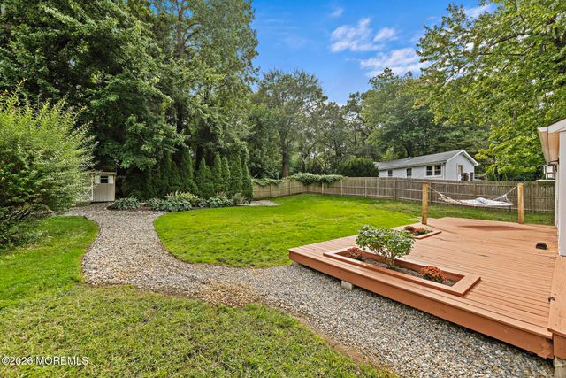 108 Hamilton Avenue, Leonardo, NJ 07737