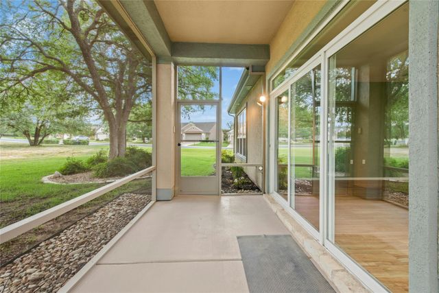 611 Farm Hill DR, Georgetown, TX 78633