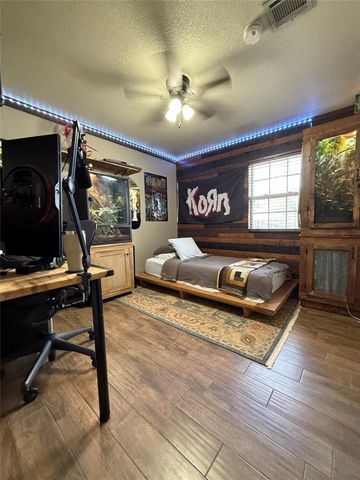 7640 Sandra Street, Orange, TX 77632