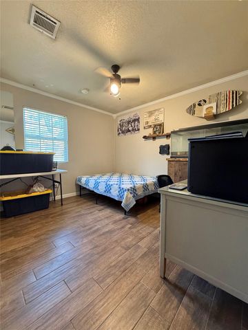 7640 Sandra Street, Orange, TX 77632